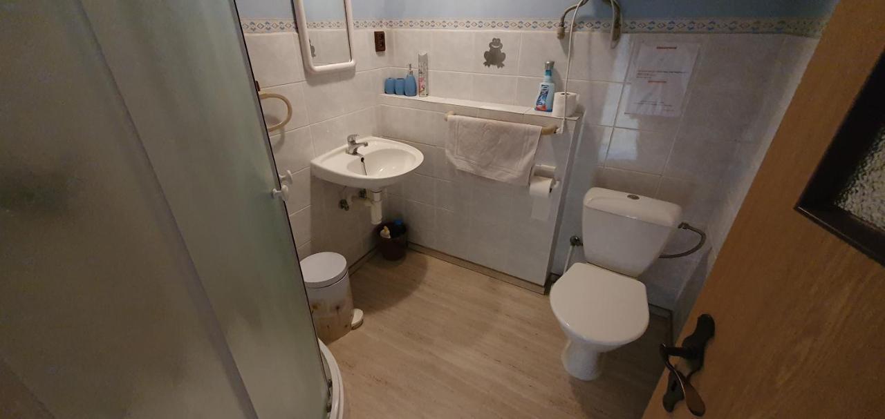 Penzion U Dvou Panu Pernink Exterior foto