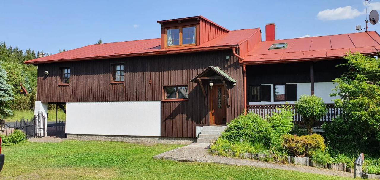Penzion U Dvou Panu Pernink Exterior foto