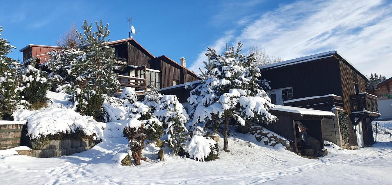 Penzion U Dvou Panu Pernink Exterior foto
